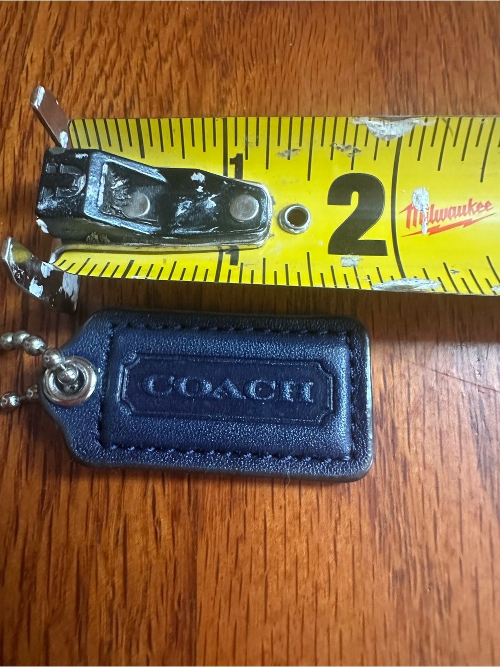 2”COACH Dark Purple Patent Leather Nickel Key Fob Bag Charm Keychain Hang Tag - Picture 3 of 4